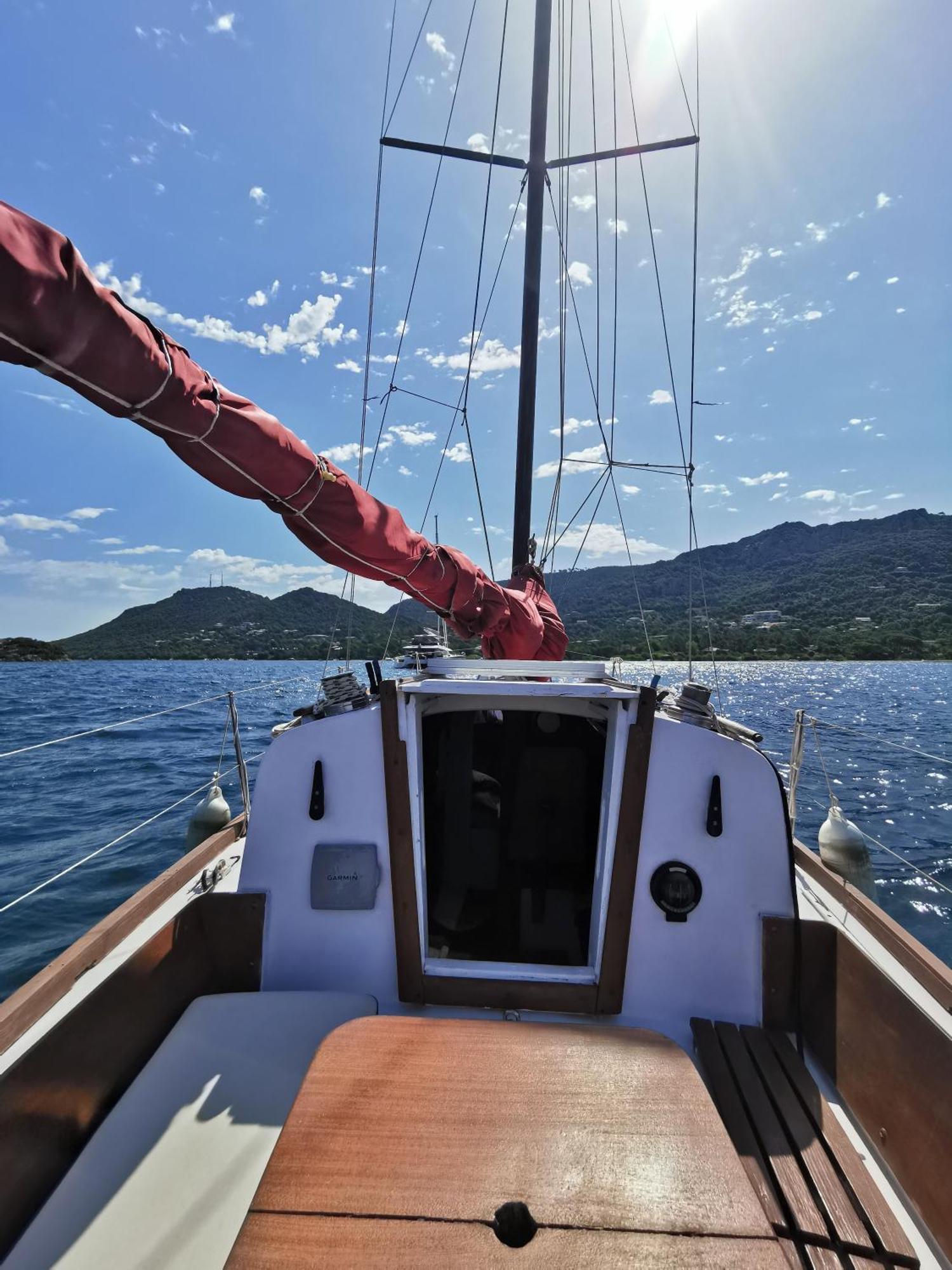 Stlocavoile A Bord D' 1 Voilier Au Port Porto-Vecchio (Corsica)
